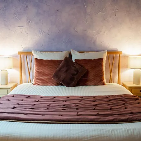 Domaine Des Lumieres & 3*